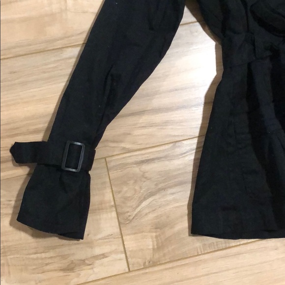 Black button down trench coat - Picture 3 of 4